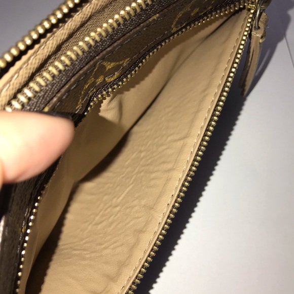 Louis Vuitton Monogram Trunks & Bags zip wallet - Picture 13 of 15